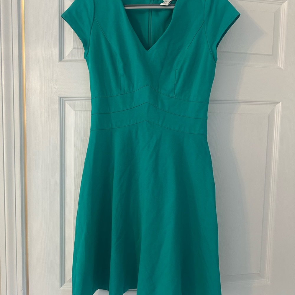 White House Black Market Vibrant green dress